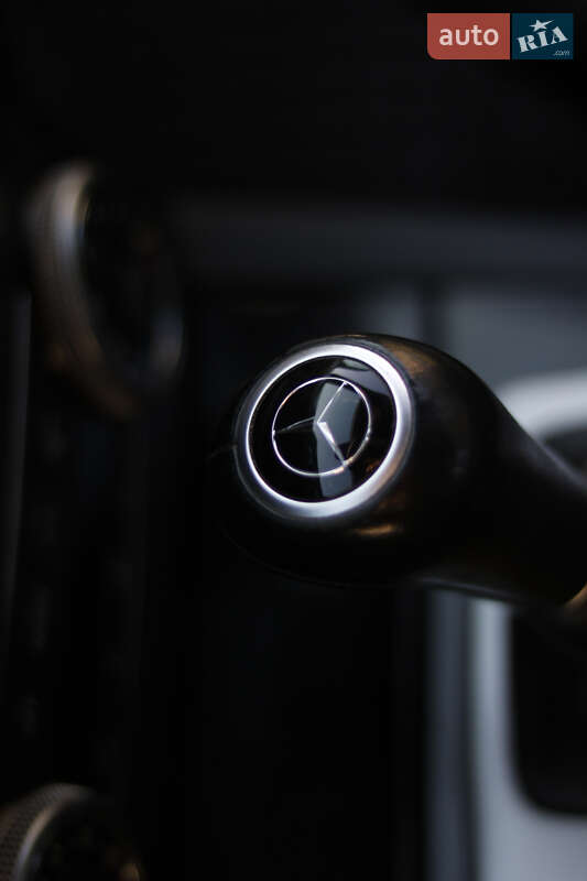 Позашляховик / Кросовер Mercedes-Benz GLK-Class 2010 в Львові фото 48 Позашляховик / Кросовер Mercedes-Benz GLK-Class 2010 в Львові