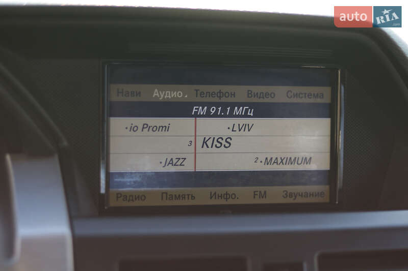 Позашляховик / Кросовер Mercedes-Benz GLK-Class 2010 в Львові фото 35 Позашляховик / Кросовер Mercedes-Benz GLK-Class 2010 в Львові