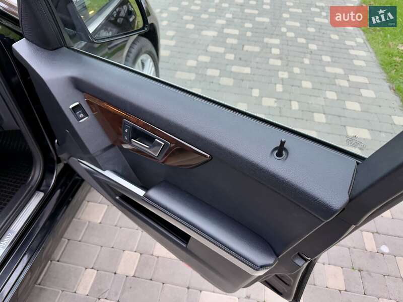 Позашляховик / Кросовер Mercedes-Benz GLK-Class 2013 в Одесі фото 47 Позашляховик / Кросовер Mercedes-Benz GLK-Class 2013 в Одесі