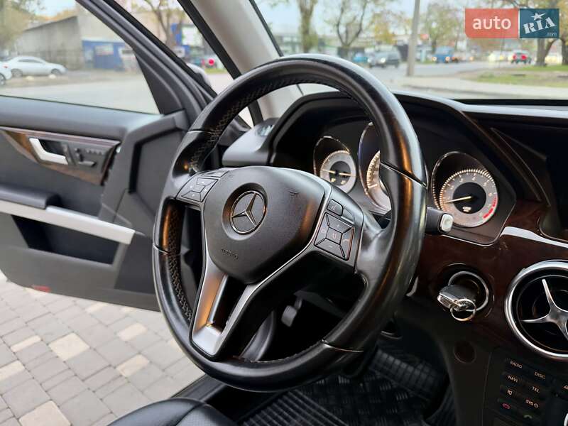 Позашляховик / Кросовер Mercedes-Benz GLK-Class 2013 в Одесі фото 52 Позашляховик / Кросовер Mercedes-Benz GLK-Class 2013 в Одесі
