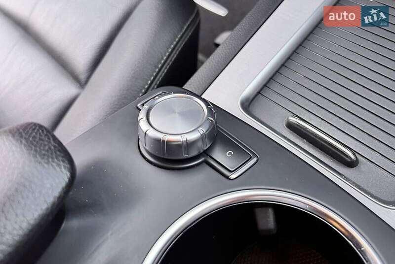 Позашляховик / Кросовер Mercedes-Benz GLK-Class 2013 в Одесі фото 43 Позашляховик / Кросовер Mercedes-Benz GLK-Class 2013 в Одесі