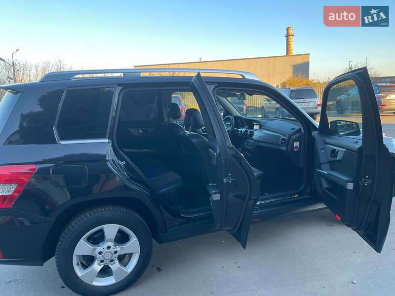 Внедорожник / Кроссовер Mercedes-Benz GLK-Class 2011 в Ровно