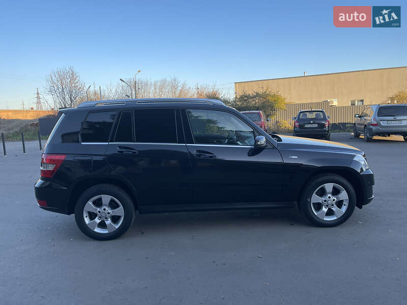 Внедорожник / Кроссовер Mercedes-Benz GLK-Class 2011 в Ровно