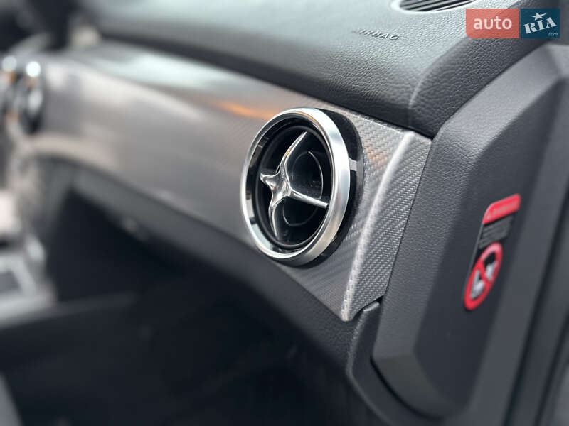 Внедорожник / Кроссовер Mercedes-Benz GLK-Class 2012 в Киеве