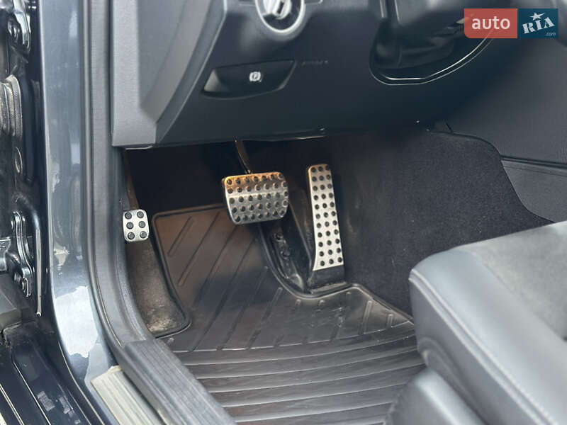 Внедорожник / Кроссовер Mercedes-Benz GLK-Class 2012 в Киеве