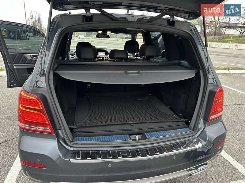 Внедорожник / Кроссовер Mercedes-Benz GLK-Class 2012 в Киеве