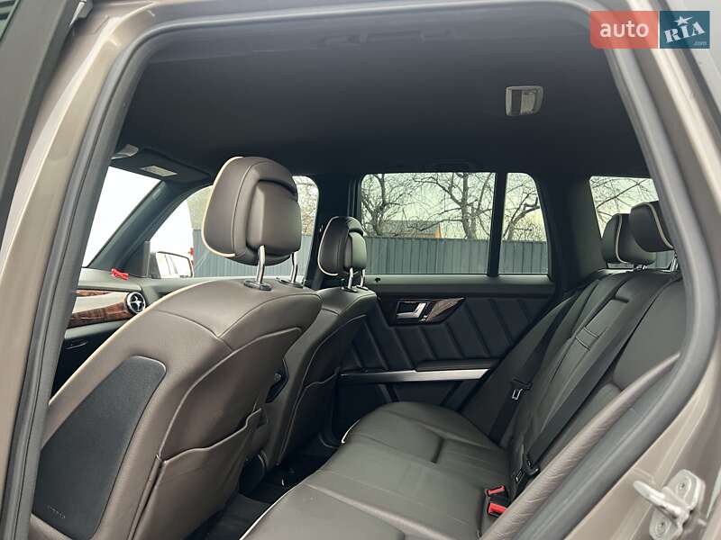 Внедорожник / Кроссовер Mercedes-Benz GLK-Class 2013 в Виноградове фото 9 Внедорожник / Кроссовер Mercedes-Benz GLK-Class 2013 в Виноградове