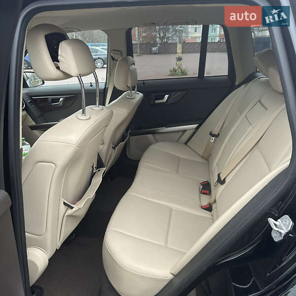 Внедорожник / Кроссовер Mercedes-Benz GLK-Class 2013 в Ровно