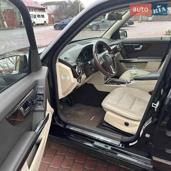 Внедорожник / Кроссовер Mercedes-Benz GLK-Class 2013 в Ровно