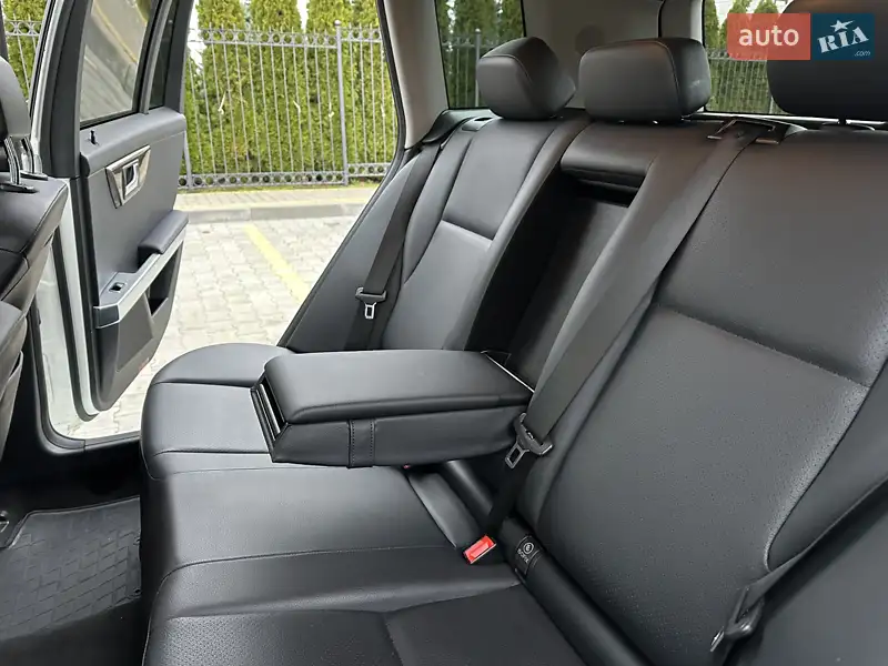 Mercedes-Benz GLK-Class 2014 VIN WDCGG0EB3EG317218 фото оголошення 34 з 109