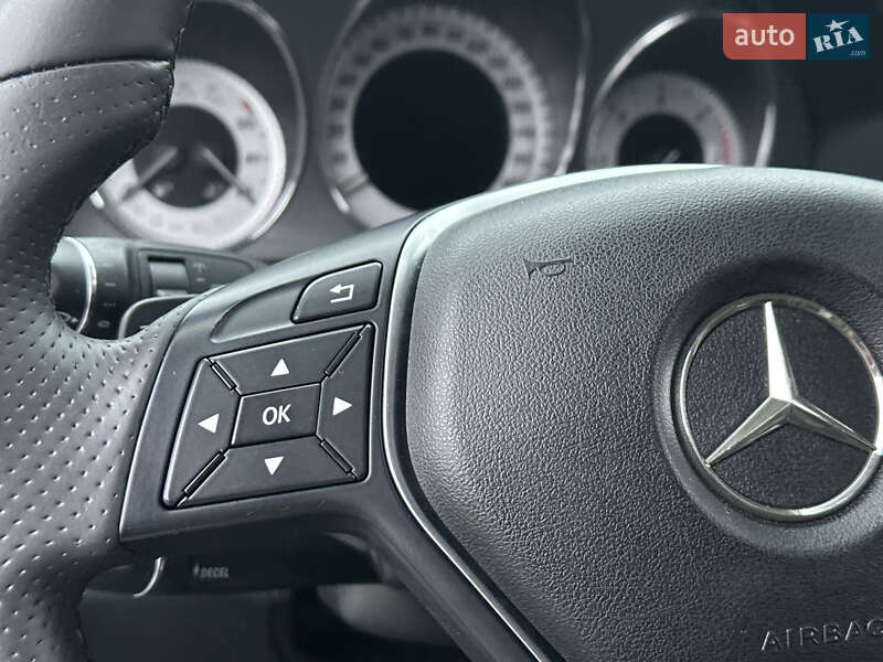 Позашляховик / Кросовер Mercedes-Benz GLK-Class 2014 в Одесі