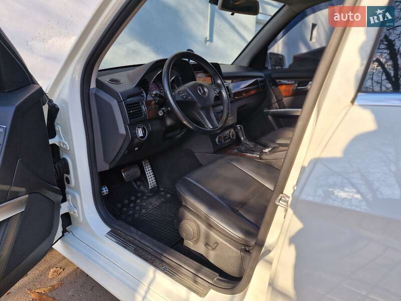 Позашляховик / Кросовер Mercedes-Benz GLK-Class 2011 в Одесі