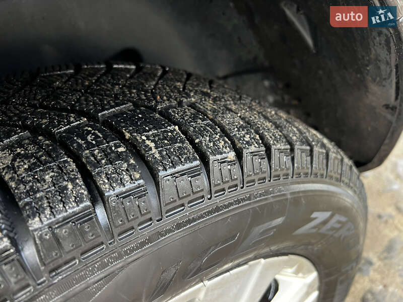 Внедорожник / Кроссовер Mercedes-Benz GLK-Class 2013 в Луцке