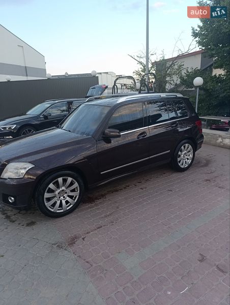 Mercedes-Benz GLK-Class 2011
