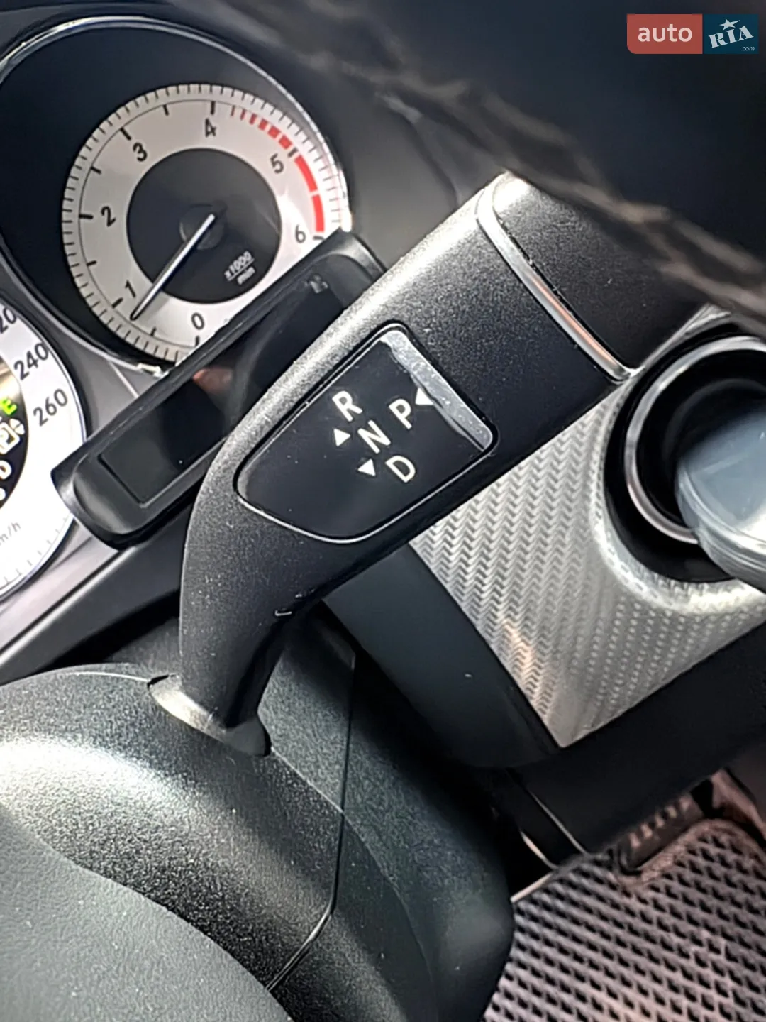 2012 Mercedes-Benz GLK-klasse - мініатюра 26