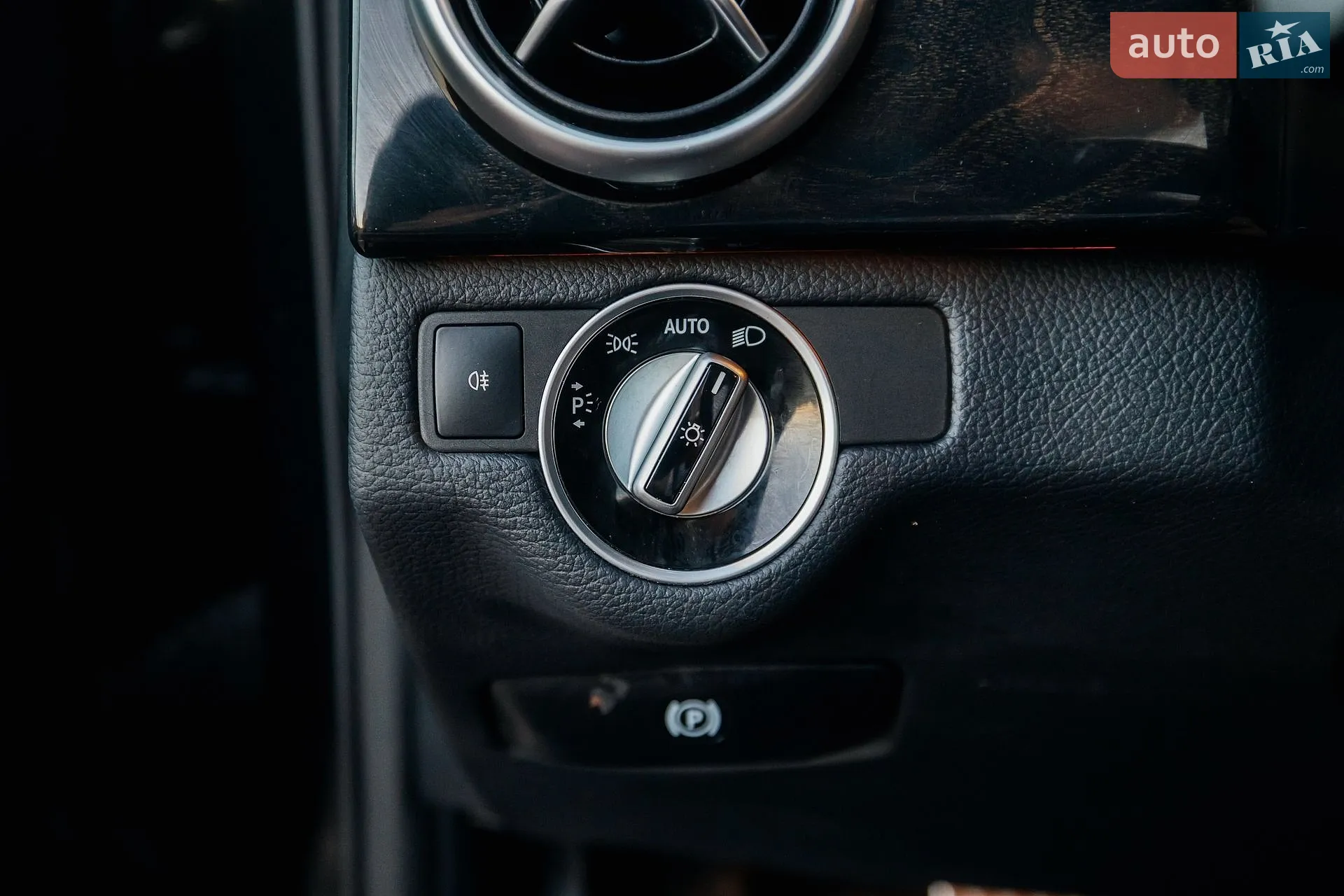 2015 Mercedes-Benz GLK-klasse - мініатюра 52