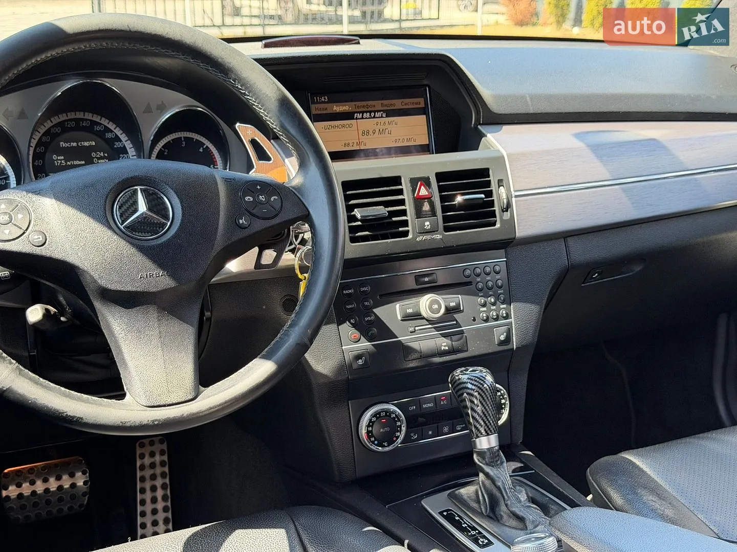 2010 Mercedes-Benz GLK-klasse - мініатюра 32