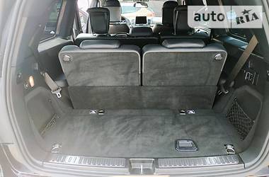 Позашляховик / Кросовер Mercedes-Benz GLS-Class 2018 в 