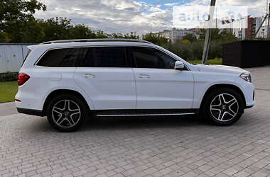 Позашляховик / Кросовер Mercedes-Benz GLS-Class 2016 в 