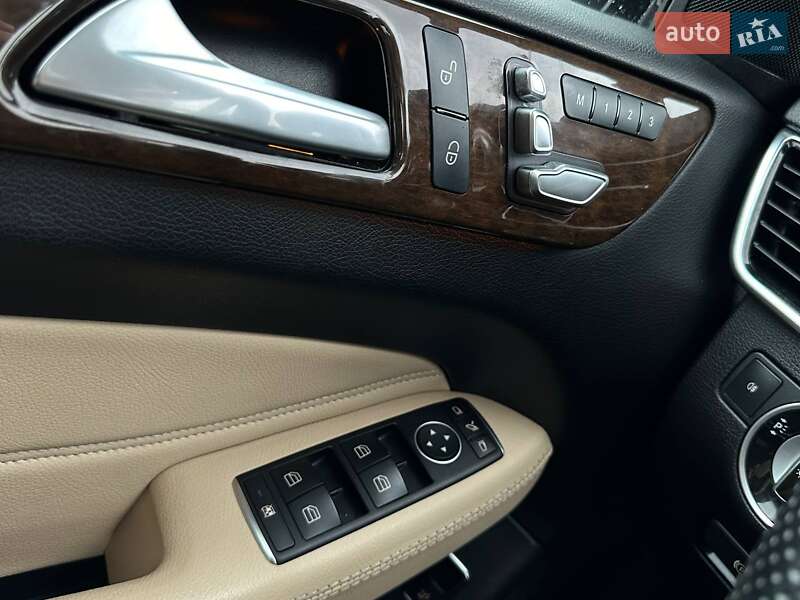 Позашляховик / Кросовер Mercedes-Benz GLS-Class 2017 в Одесі