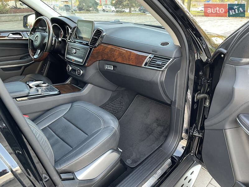 Внедорожник / Кроссовер Mercedes-Benz GLS-Class 2016 в Днепре фото 45 Внедорожник / Кроссовер Mercedes-Benz GLS-Class 2016 в Днепре