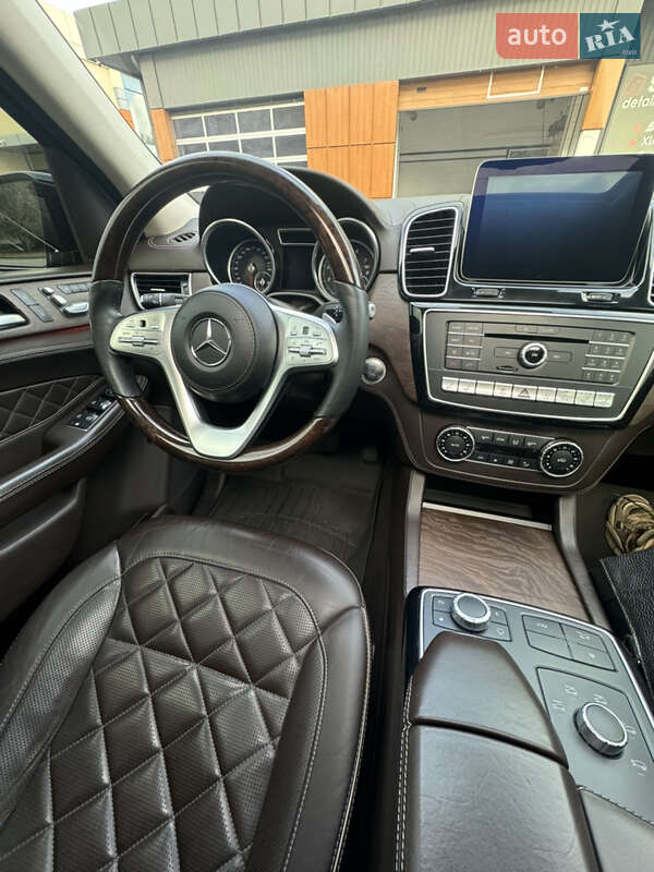 Позашляховик / Кросовер Mercedes-Benz GLS-Class 2016 в Хмельницькому