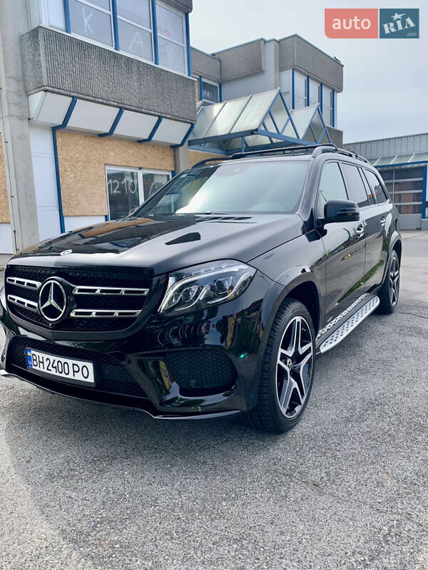 Внедорожник / Кроссовер Mercedes-Benz GLS-Class 2017 в 