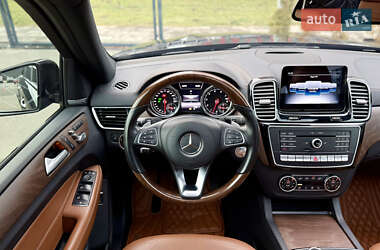 Внедорожник / Кроссовер Mercedes-Benz GLS-Class 2017 в 