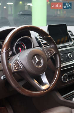 Внедорожник / Кроссовер Mercedes-Benz GLS-Class 2017 в 
