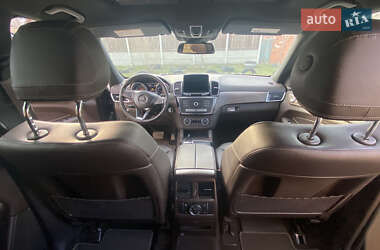 Позашляховик / Кросовер Mercedes-Benz GLS-Class 2016 в 