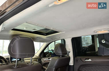 Позашляховик / Кросовер Mercedes-Benz GLS-Class 2016 в 