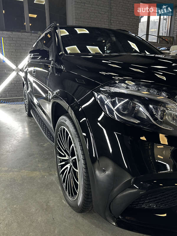 Внедорожник / Кроссовер Mercedes-Benz GLS-Class 2016 в Киеве