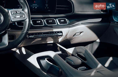 Позашляховик / Кросовер Mercedes-Benz GLS-Class 2020 в 
