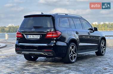 Позашляховик / Кросовер Mercedes-Benz GLS-Class 2017 в 