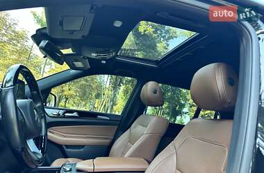 Позашляховик / Кросовер Mercedes-Benz GLS-Class 2017 в 