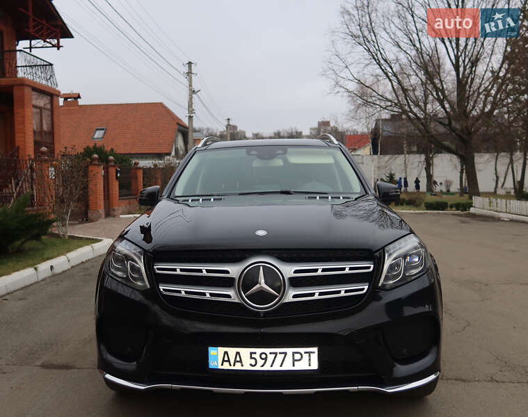 Внедорожник / Кроссовер Mercedes-Benz GLS-Class 2017 в 