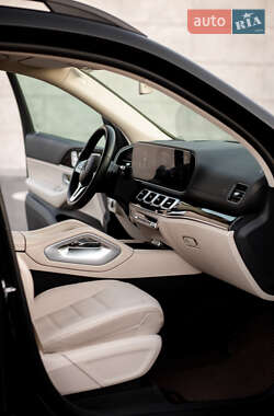 Внедорожник / Кроссовер Mercedes-Benz GLS-Class 2020 в 