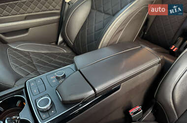 Внедорожник / Кроссовер Mercedes-Benz GLS-Class 2017 в 
