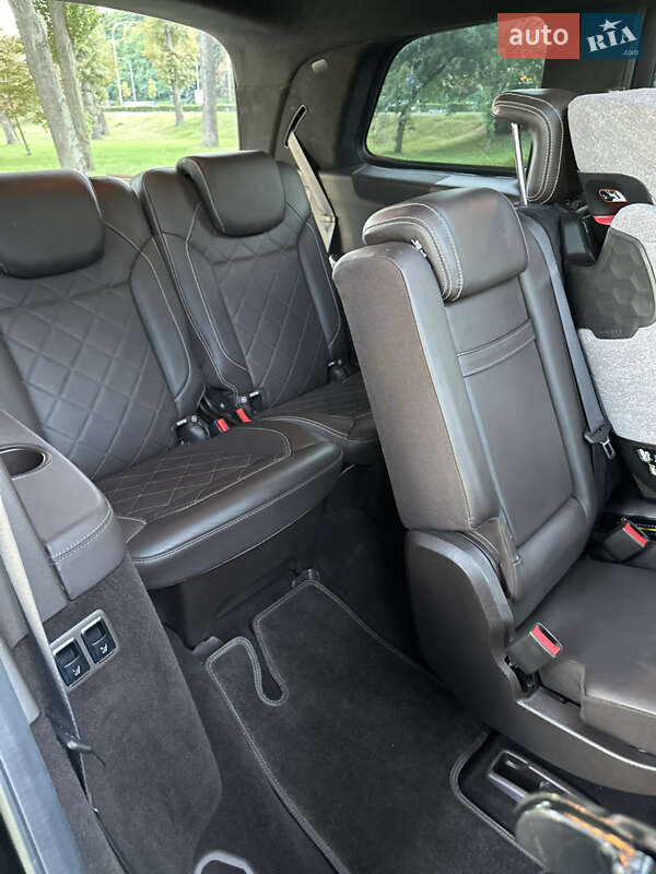 Внедорожник / Кроссовер Mercedes-Benz GLS-Class 2019 в Киеве