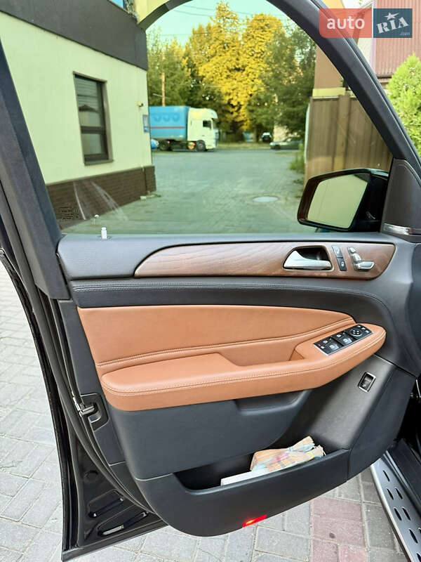 Внедорожник / Кроссовер Mercedes-Benz GLS-Class 2016 в Днепре
