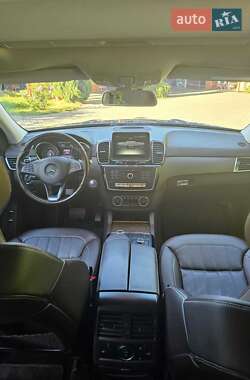 Внедорожник / Кроссовер Mercedes-Benz GLS-Class 2018 в 