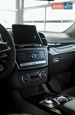 Внедорожник / Кроссовер Mercedes-Benz GLS-Class 2016 в 