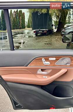 Внедорожник / Кроссовер Mercedes-Benz GLS-Class 2023 в 