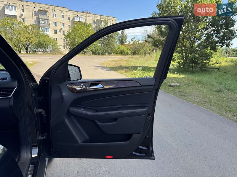 Внедорожник / Кроссовер Mercedes-Benz GLS-Class 2017 в Ровно