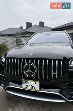 Позашляховик / Кросовер Mercedes-Benz GLS-Class 2021 в 