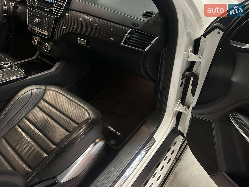 Внедорожник / Кроссовер Mercedes-Benz GLS-Class 2016 в Киеве фото 21 Внедорожник / Кроссовер Mercedes-Benz GLS-Class 2016 в Киеве