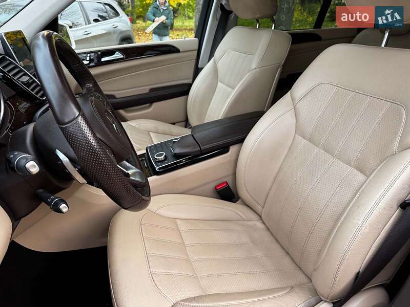 Внедорожник / Кроссовер Mercedes-Benz GLS-Class 2016 в Киеве фото 14 Внедорожник / Кроссовер Mercedes-Benz GLS-Class 2016 в Киеве