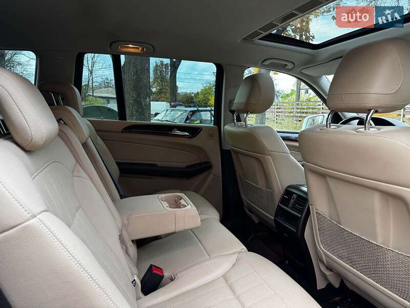 Внедорожник / Кроссовер Mercedes-Benz GLS-Class 2016 в Киеве фото 18 Внедорожник / Кроссовер Mercedes-Benz GLS-Class 2016 в Киеве