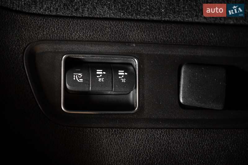 Позашляховик / Кросовер Mercedes-Benz GLS-Class 2023 в Одесі фото 57 Позашляховик / Кросовер Mercedes-Benz GLS-Class 2023 в Одесі