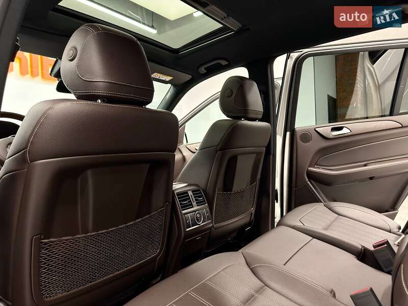 Внедорожник / Кроссовер Mercedes-Benz GLS-Class 2018 в Киеве фото 36 Внедорожник / Кроссовер Mercedes-Benz GLS-Class 2018 в Киеве